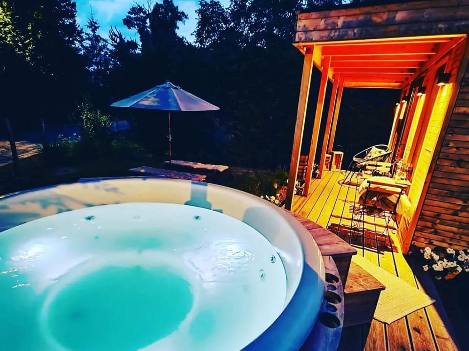 Hot Tub, Balcony/Terrace