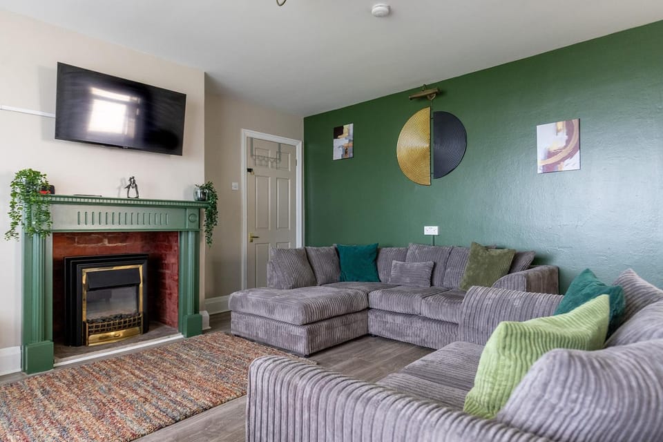 TV and multimedia, Living room, Seating area
