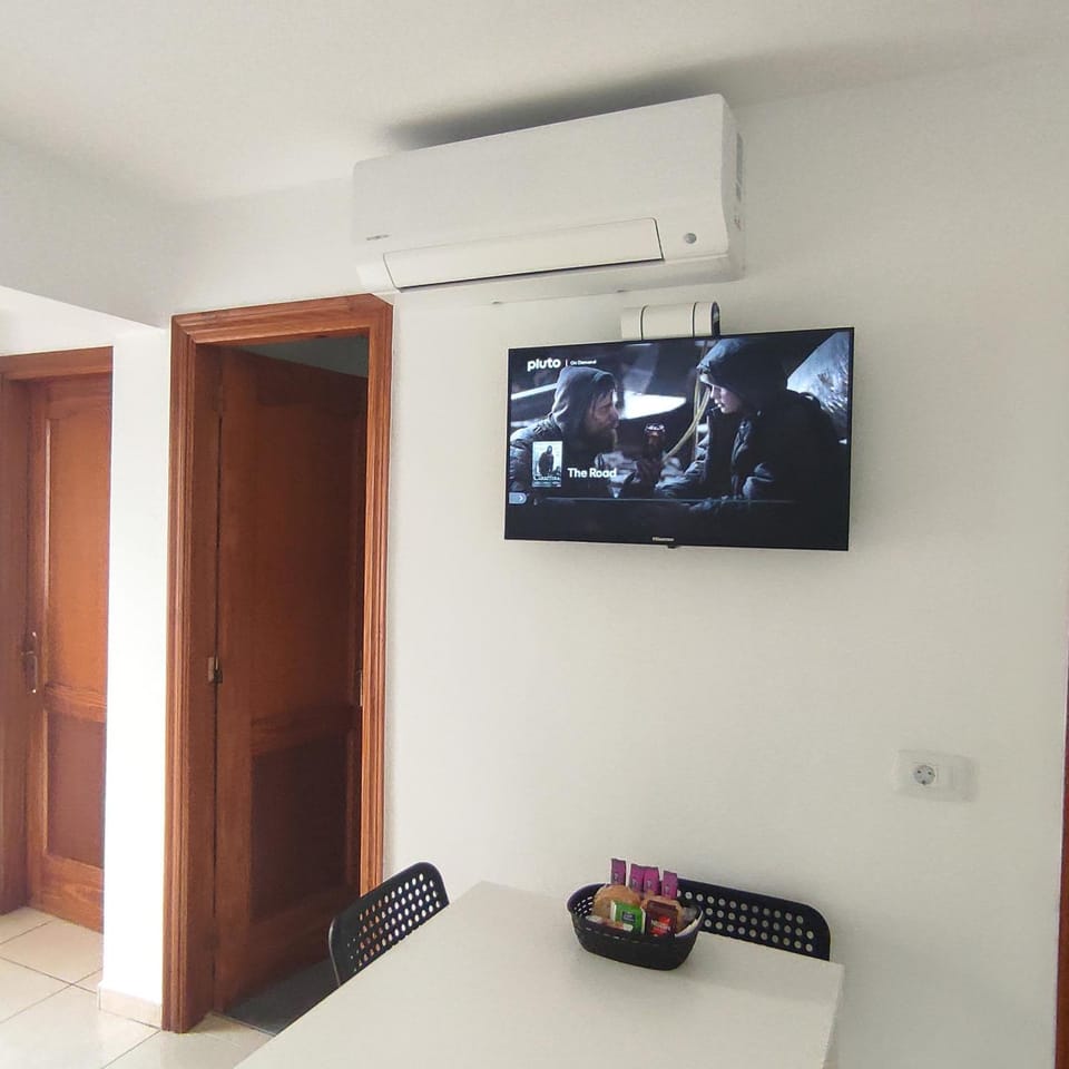 TV and multimedia, air conditioner