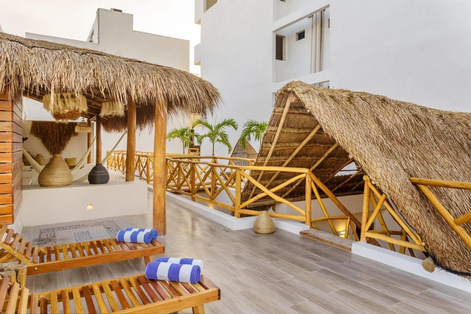 Balcony/Terrace, Seating area, Area and facilities