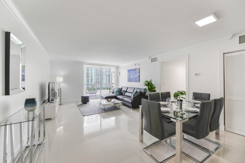 Gorgeous Apartment in Brickell Apartment in Brickell
