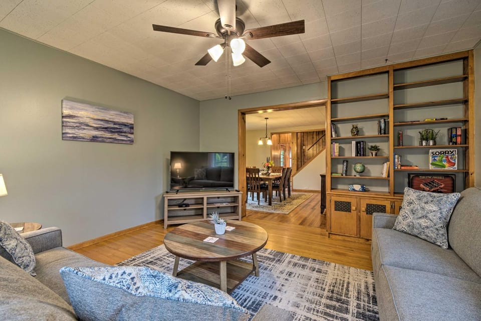 Penn Yan Escape w/ Yard, 1 Mi to Keuka Lake! House in Penn Yan