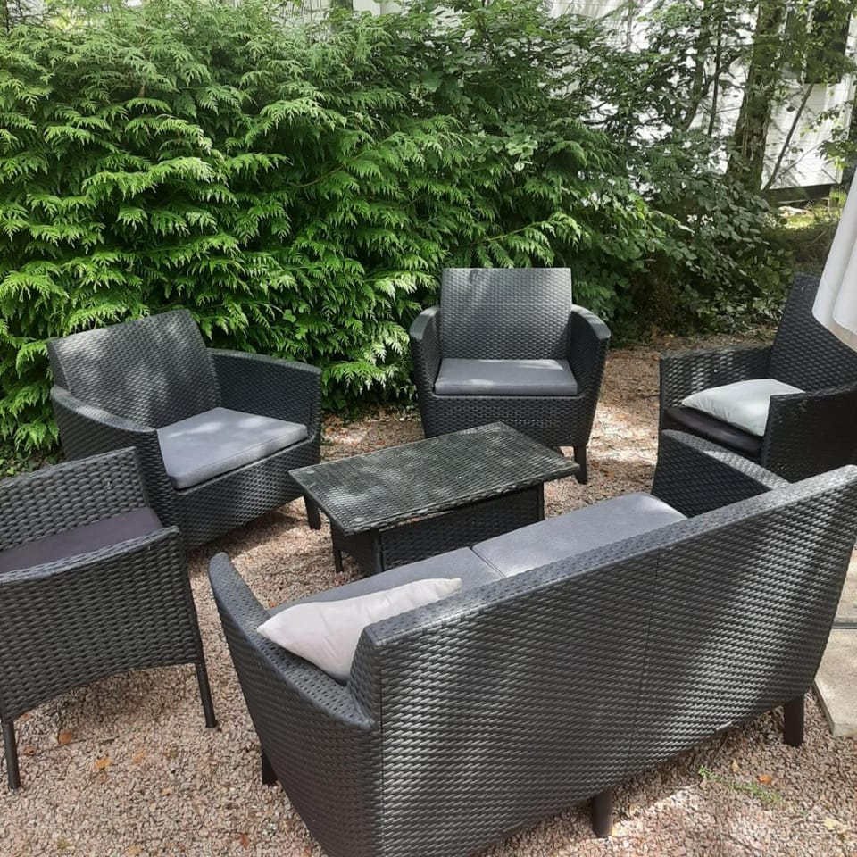 Lounge or bar, furniture