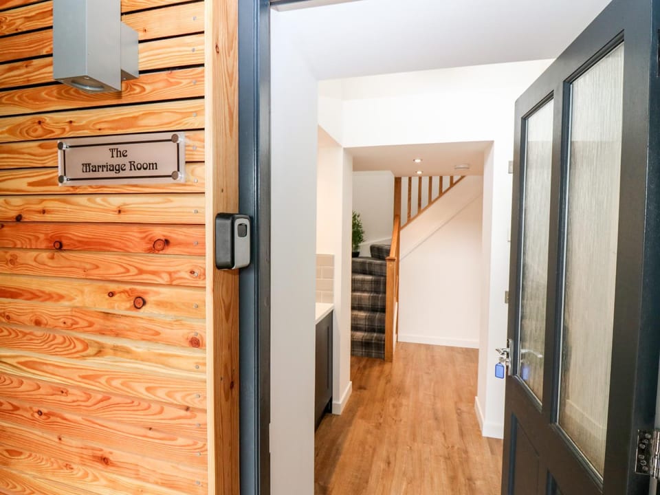 The Marriage Room at The Institute Executive Apartments Apartment in Scotland