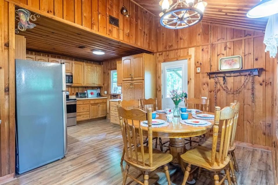 The Outpost House in Swain County