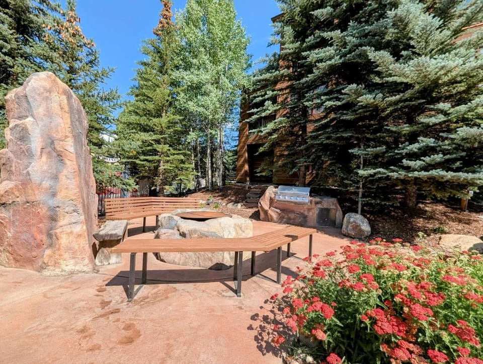 Springs 8892 by SummitCove Lodging in Colorado House in Keystone
