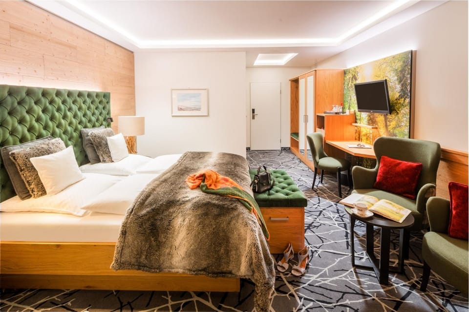 TV and multimedia, Photo of the whole room