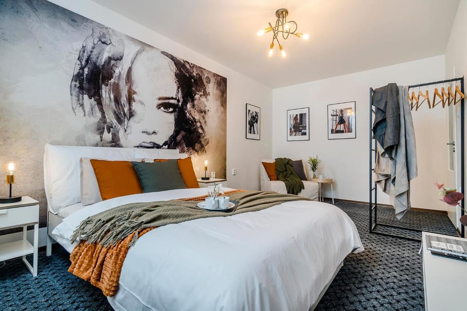 Bed, Bedroom