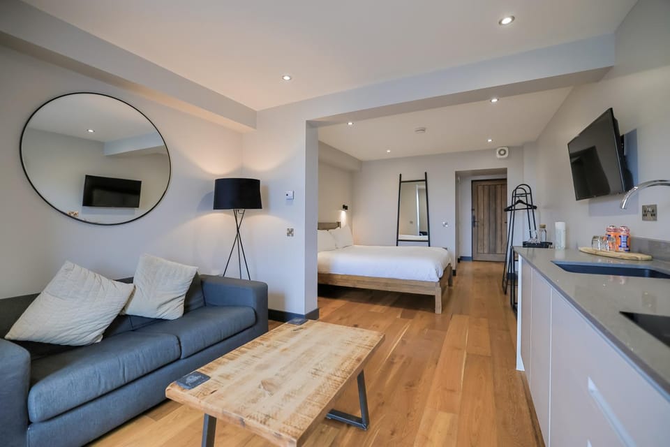 Living room, Photo of the whole room