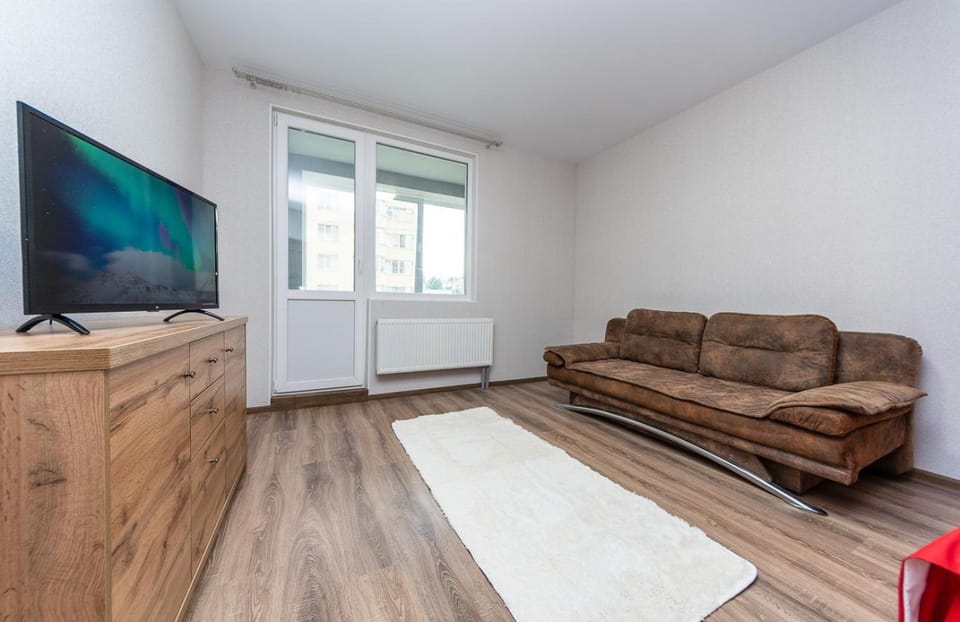 НОВАЯ УЮТНАЯ ОДНОКОМНАТНАЯ КВАРТИРА В новострое Apartment in Ukraine