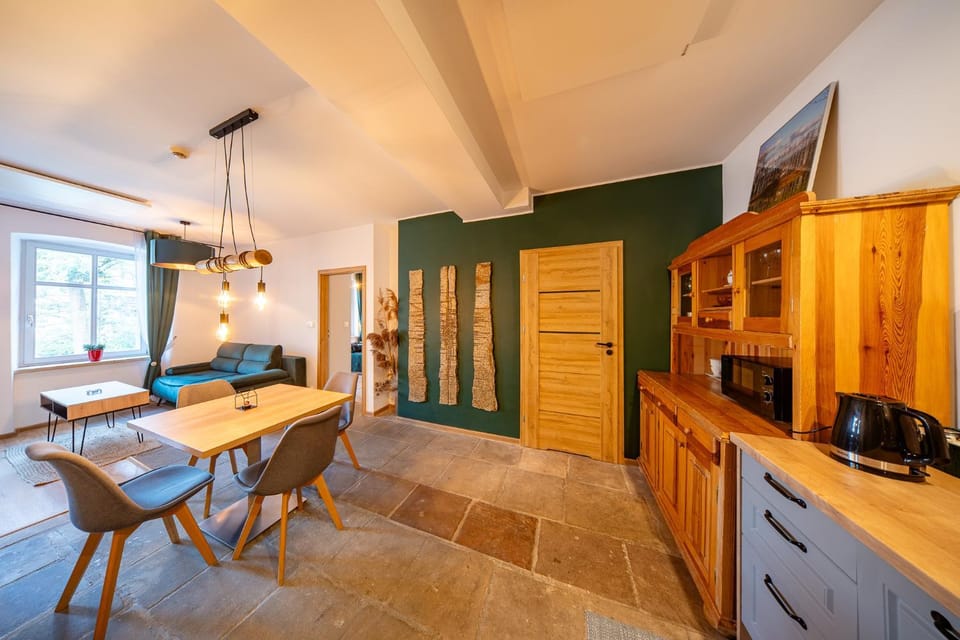 Apartament Szafirowy Apartment in Lower Silesian Voivodeship