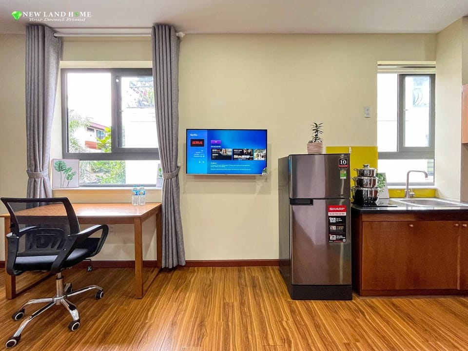 TV and multimedia, Kitchen or kitchenette, hair dresser
