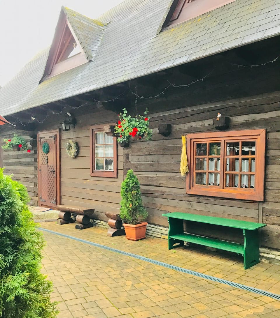Tradičné Dreveničky Holúbkovia v Terchovej I Malá Fatra I Jánošíkové diery House in Slovakia