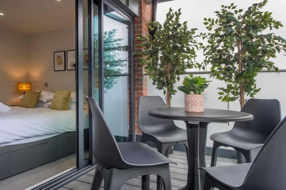 The Quadrant - The Botanical Suite Apartment in York