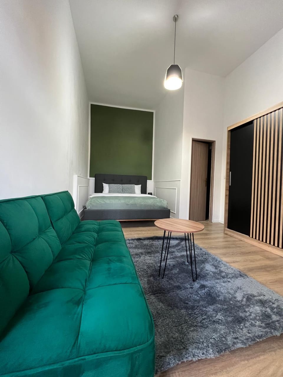 Photo of the whole room
