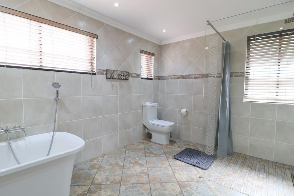 Bathroom, Bath