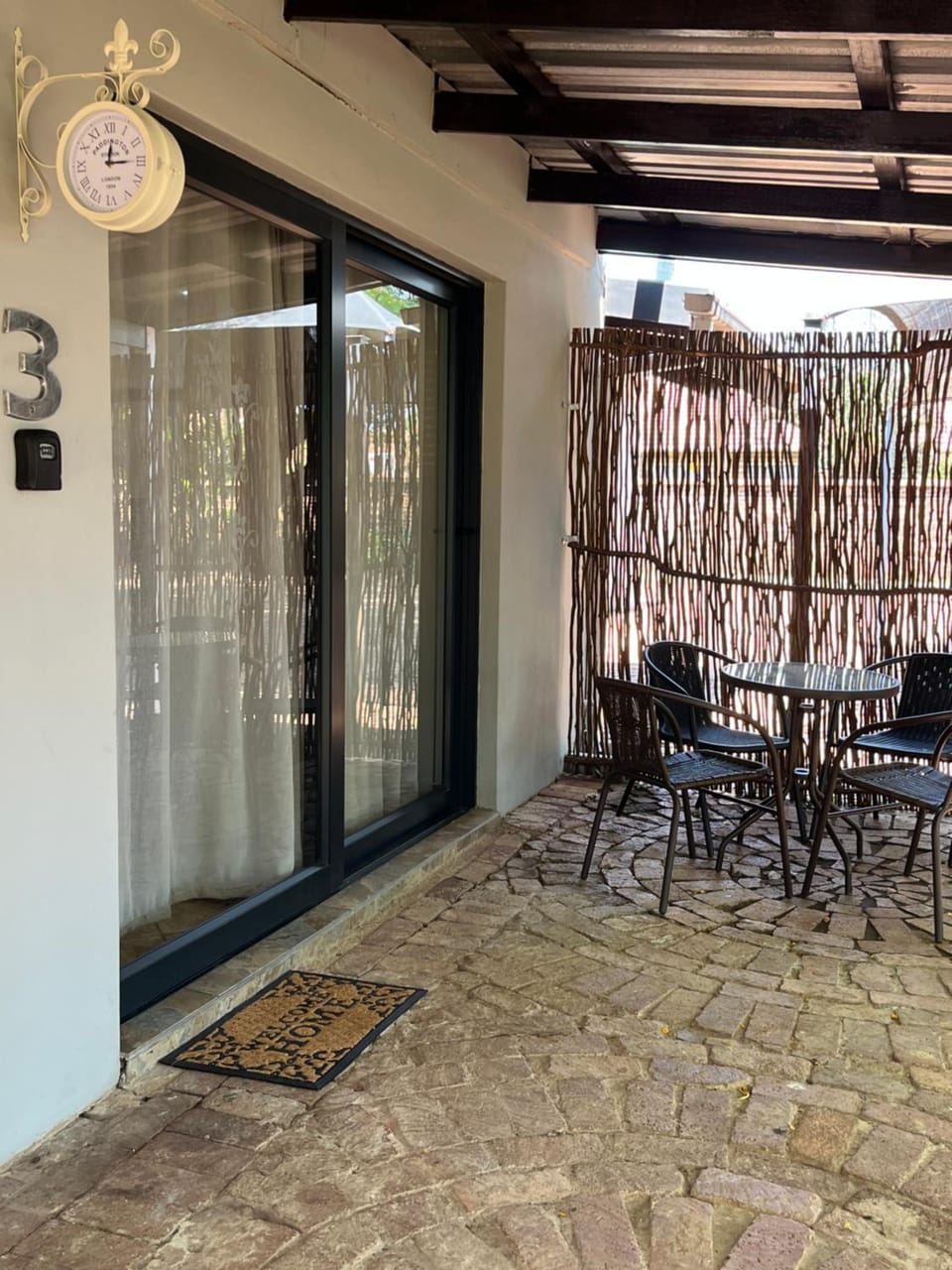 Seating area