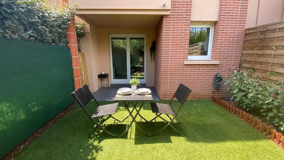 Les Muses - avec entrée autonome, clim neuve, jardin, parking privé & sa piscine ! - Apartment in Toulouse
