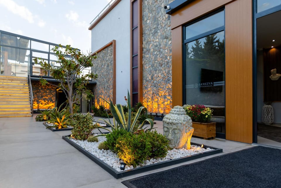 Property building, Garden