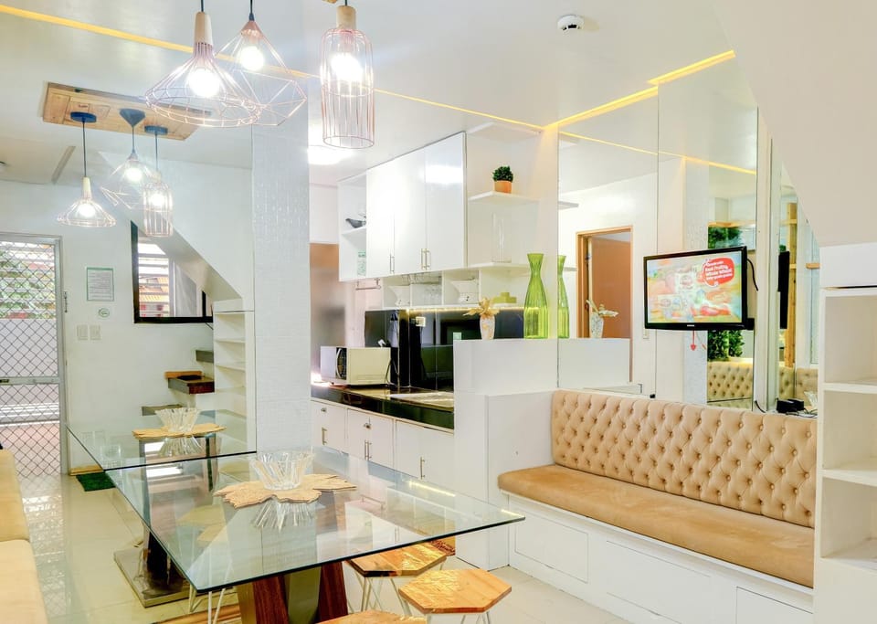 TV and multimedia, Kitchen or kitchenette, Seating area, Dining area, minibar, kitchen