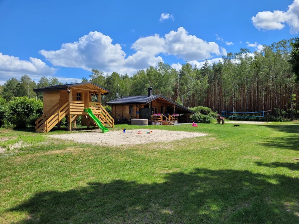 Letniskowy domek z Bali House in Masovian Voivodeship