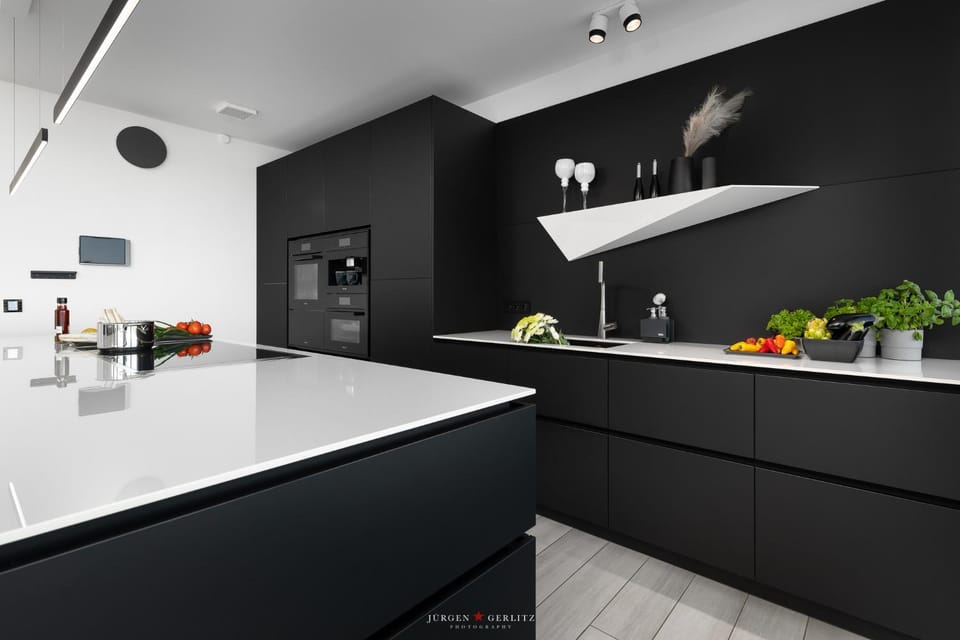 Villa "Black & White" House in Dahme