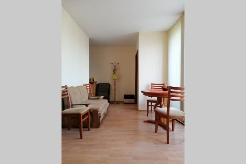 Fort Noks Spacious 1 Bed Flat Sunny Terrace Beach 6 min Apartment in Burgas Province