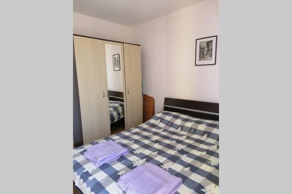Fort Noks Spacious 1 Bed Flat Sunny Terrace Beach 6 min Apartment in Burgas Province