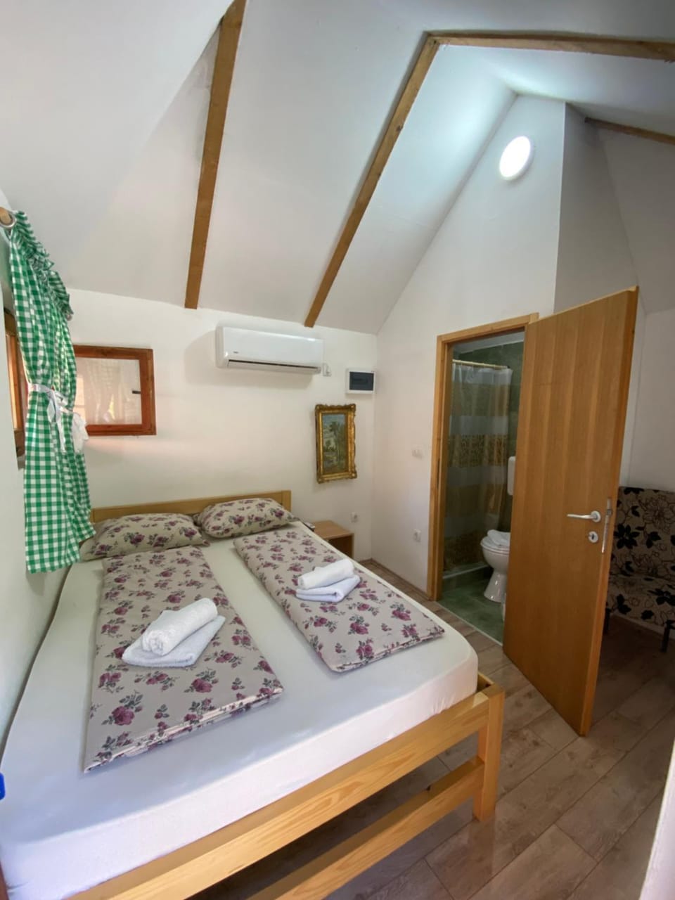 Konak Dobri Potok Nature lodge in Bosnia and Herzegovina