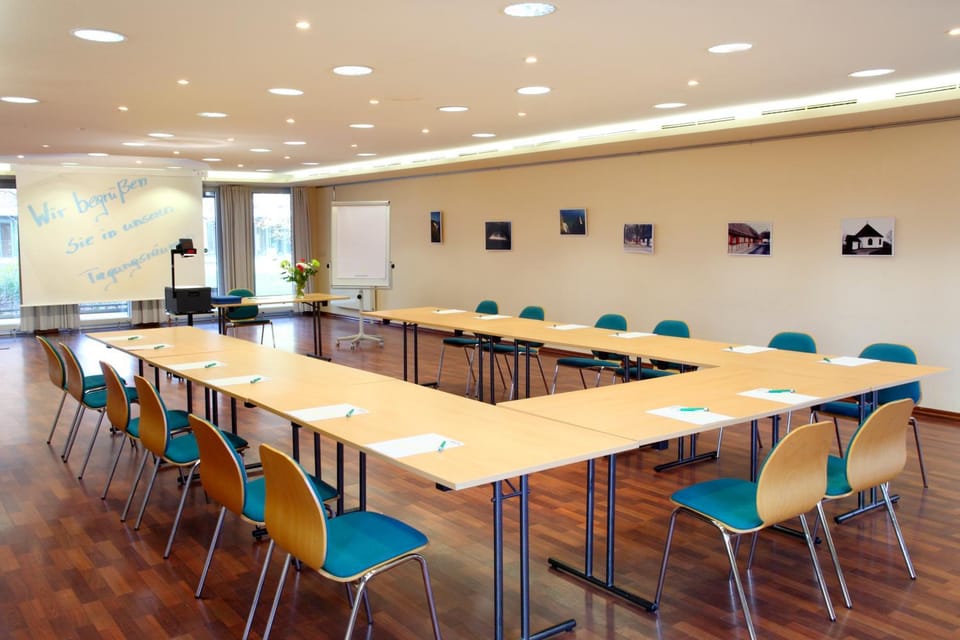 Business facilities, Meeting/conference room