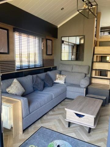 Chapel Fields Holiday Park Campground/ 
RV Resort in Chapel Saint Leonards