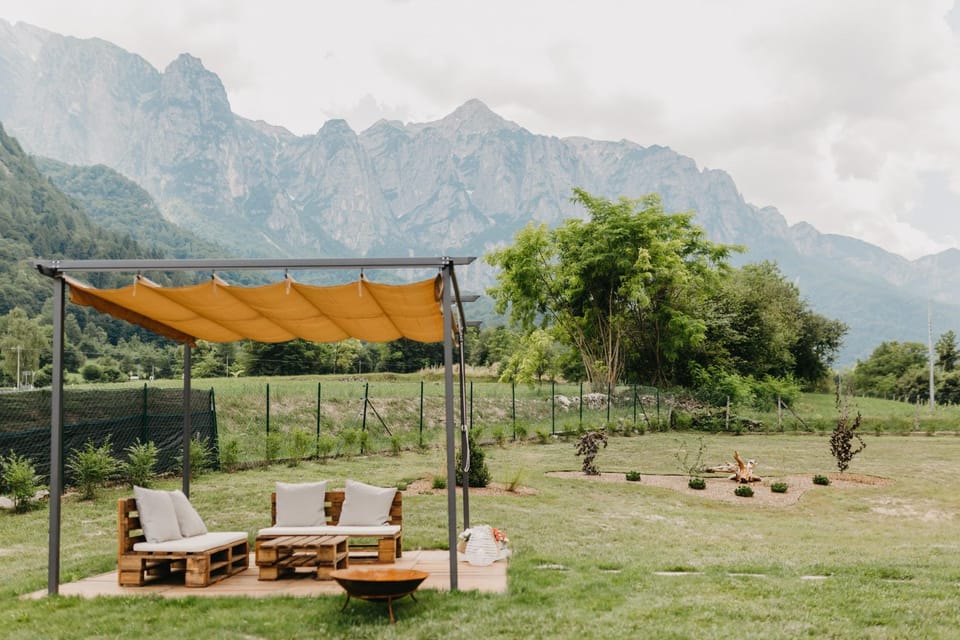 Property building, Garden