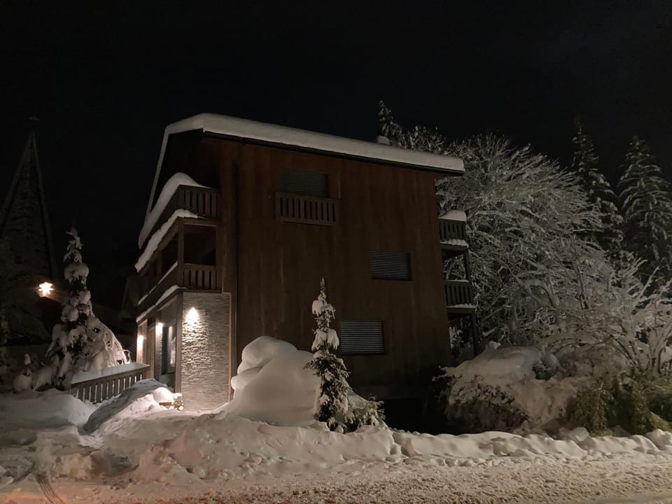Property building, Winter