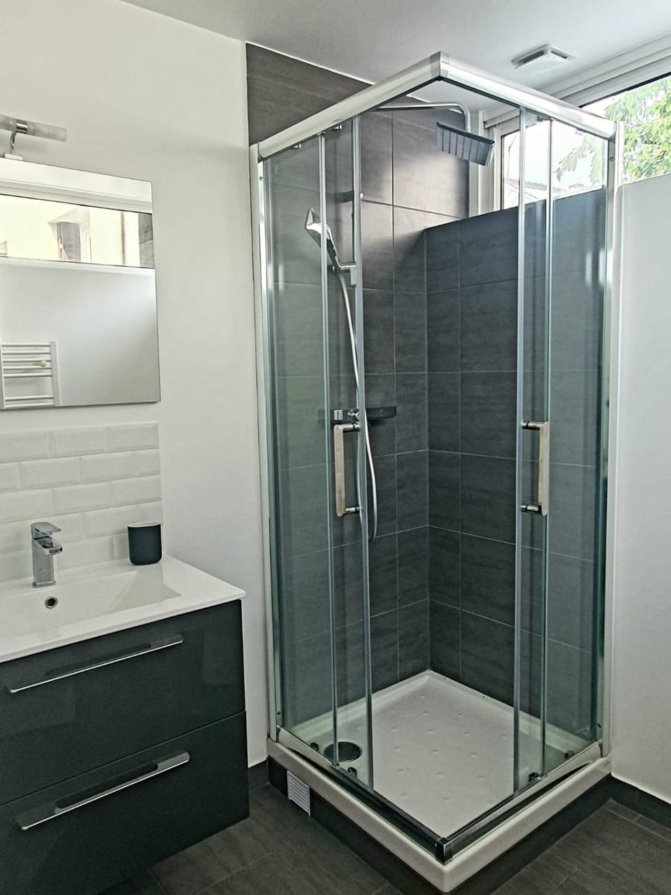 Shower, Bathroom