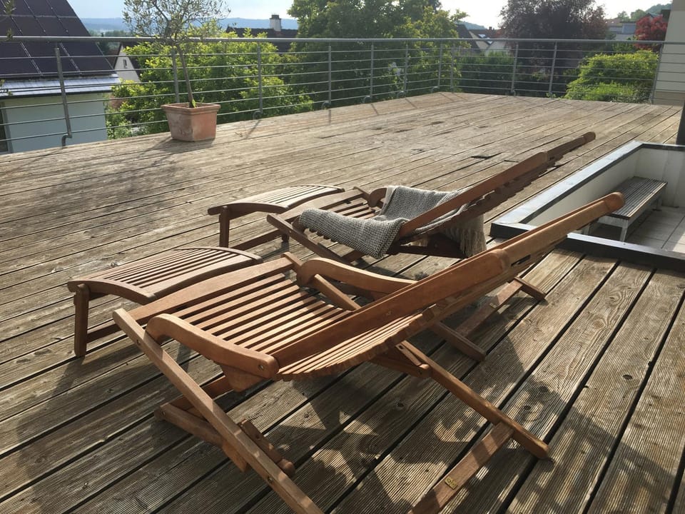 zuHause mit Berg-und BodenSeesicht Apartment in Friedrichshafen