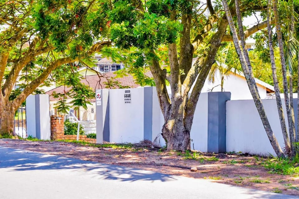 Gabade Guest House Bed and Breakfast in KwaZulu-Natal