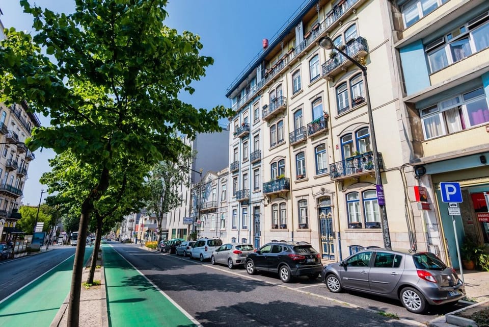 3BR @ Almirante Reis Apartment in Lisbon