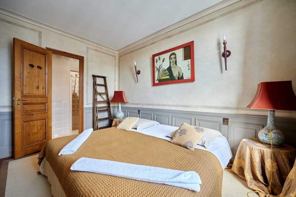 Luxurious 4 bedroom duplex, 200m from Place Morny Apartment in Deauville