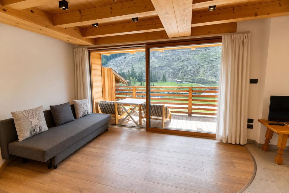 Appartamenti Cèsa Sorèie by AMA Val di Fassa Apartment in Canazei