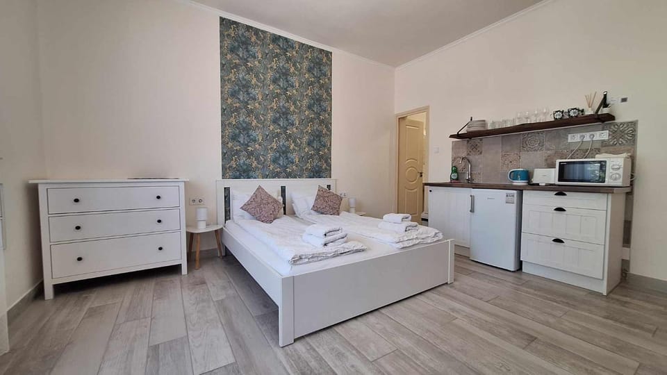 River Apartment Bed and Breakfast in Hungary