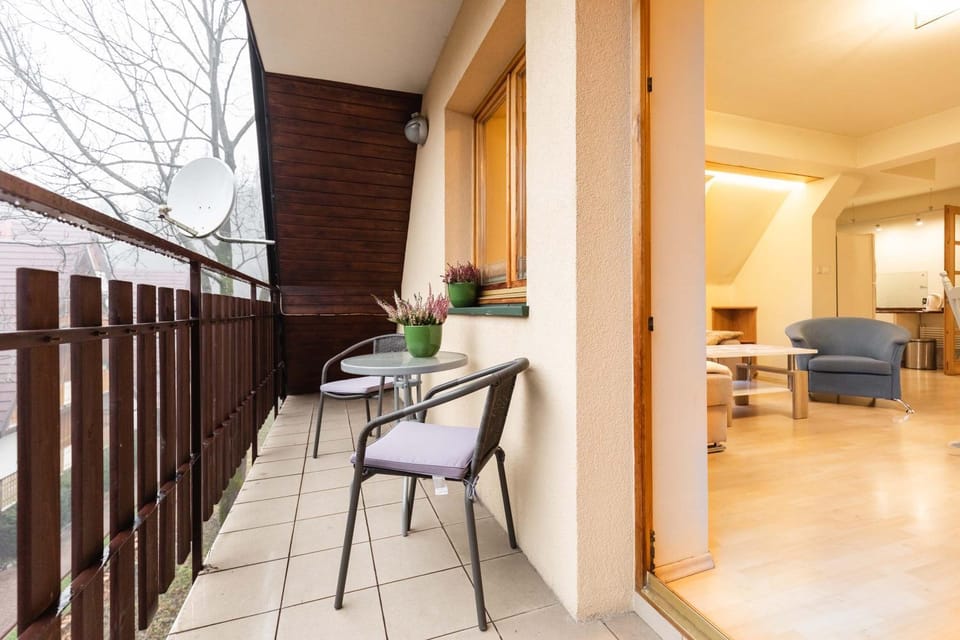 Balcony/Terrace, Living room