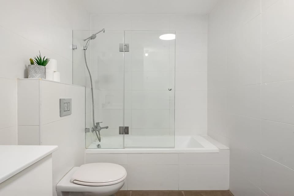 Shower, Bathroom, Bath