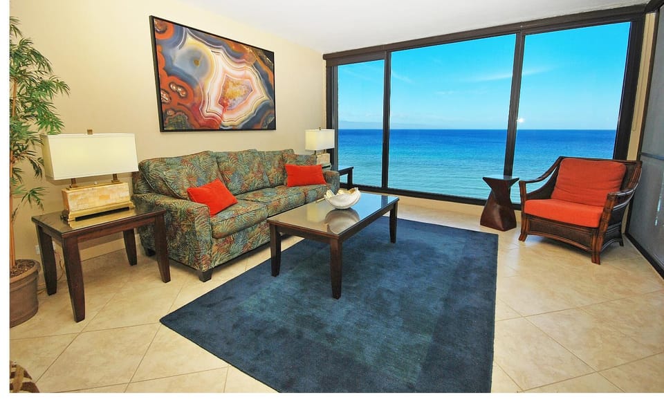 Mahana 604 Oceanfront 1BD 1BA condo Apartment in Kaanapali