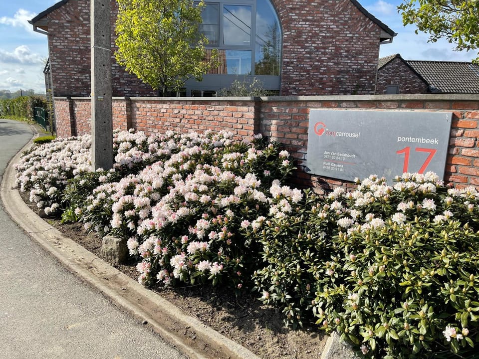 Property logo or sign