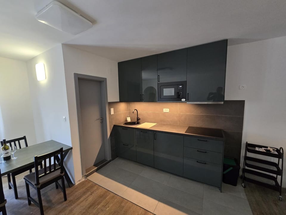 Kitchen or kitchenette, Living room, Dining area