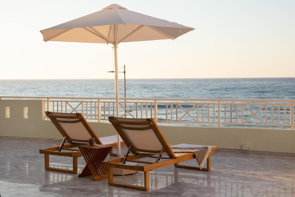Patio, View (from property/room), Balcony/Terrace, Beach, Sea view