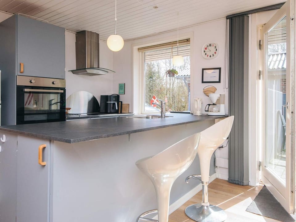 6 person holiday home in Hemmet House in Hemmet