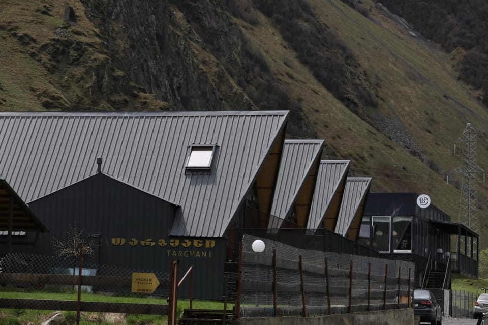 Kazbegi Targmani Cottages Apartment in Georgia