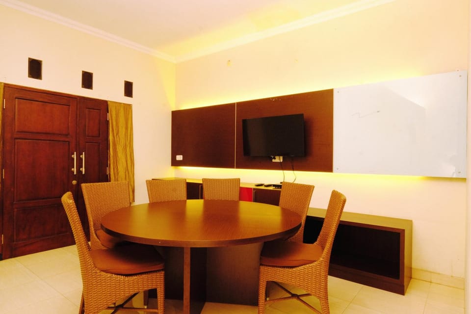 Meeting/conference room