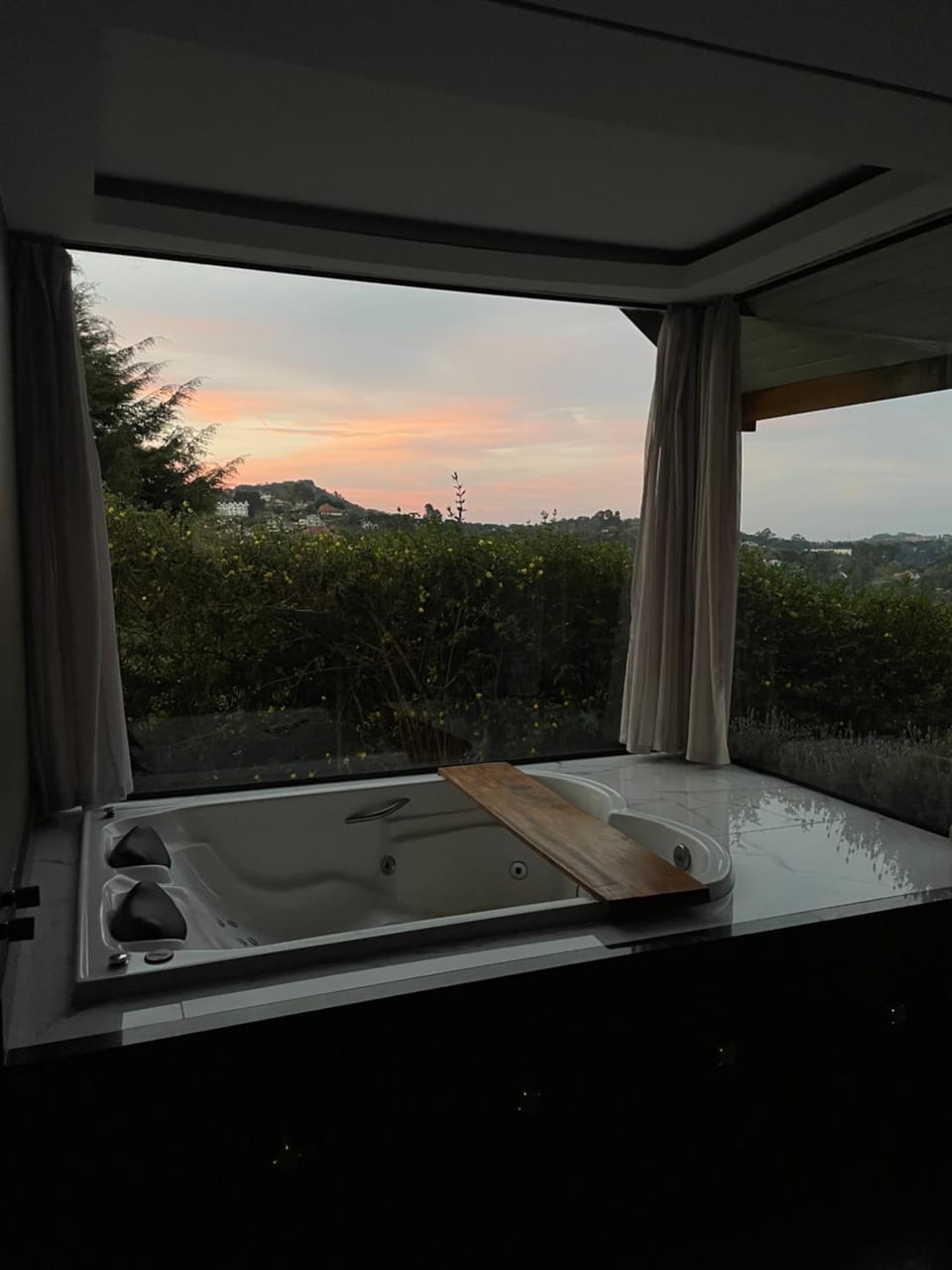 Natural landscape, Hot Tub, Mountain view